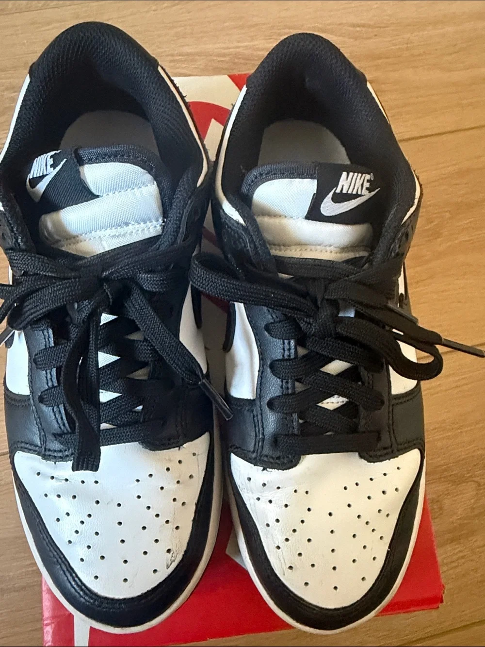 Nike low top